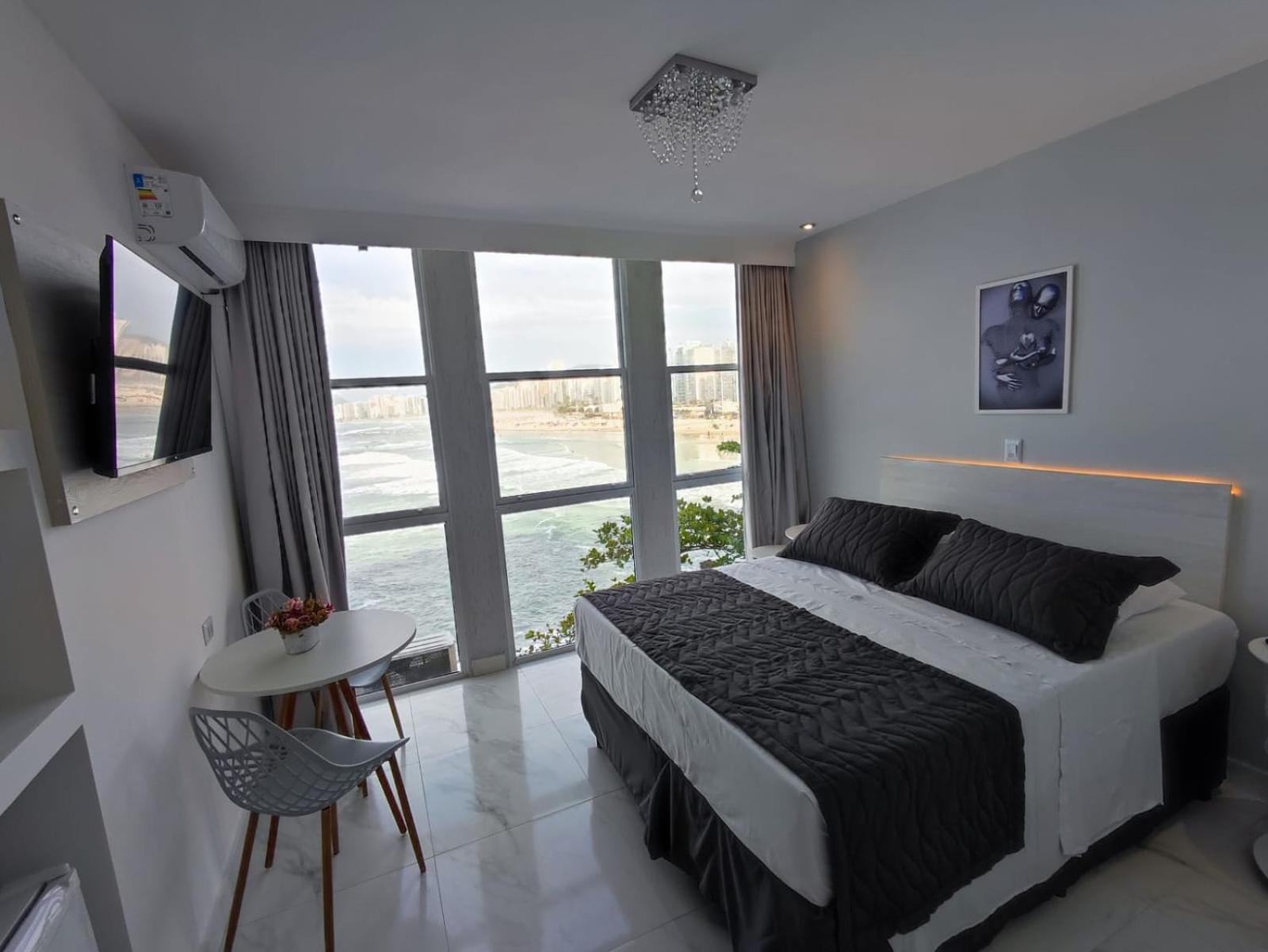 Grand Hotel Guaruja - A Sua Melhor Experiencia Beira Mar Na Praia! Exterior photo
