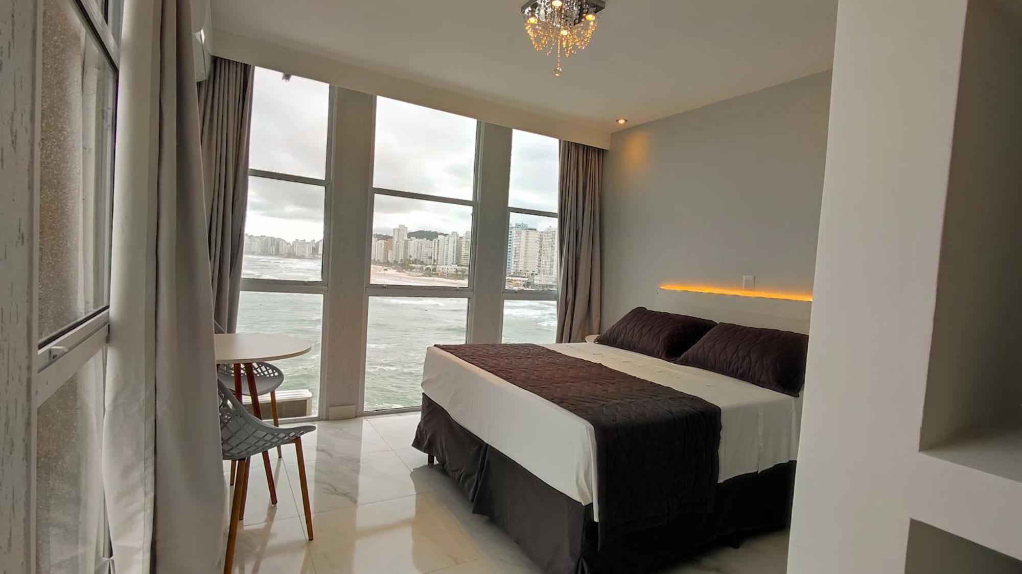 Grand Hotel Guaruja - A Sua Melhor Experiencia Beira Mar Na Praia! Exterior photo